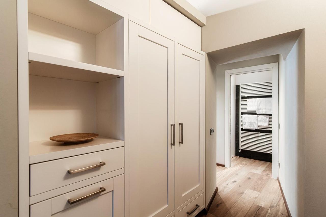 First - By Myhomeincomo Apartment Como